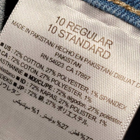 Old Navy Light Wash Flare Jeans 70s Style Size 10 - Picture 13 of 14